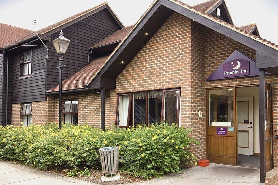 Premier Inn Premier Inn Sandhurst Сендгерст Екстер'єр фото